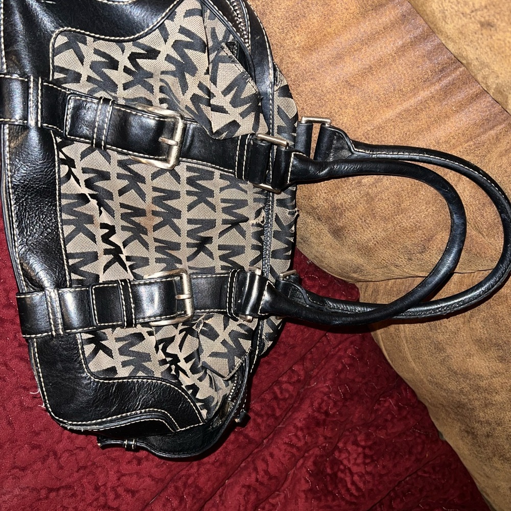 Micheal Kors tote